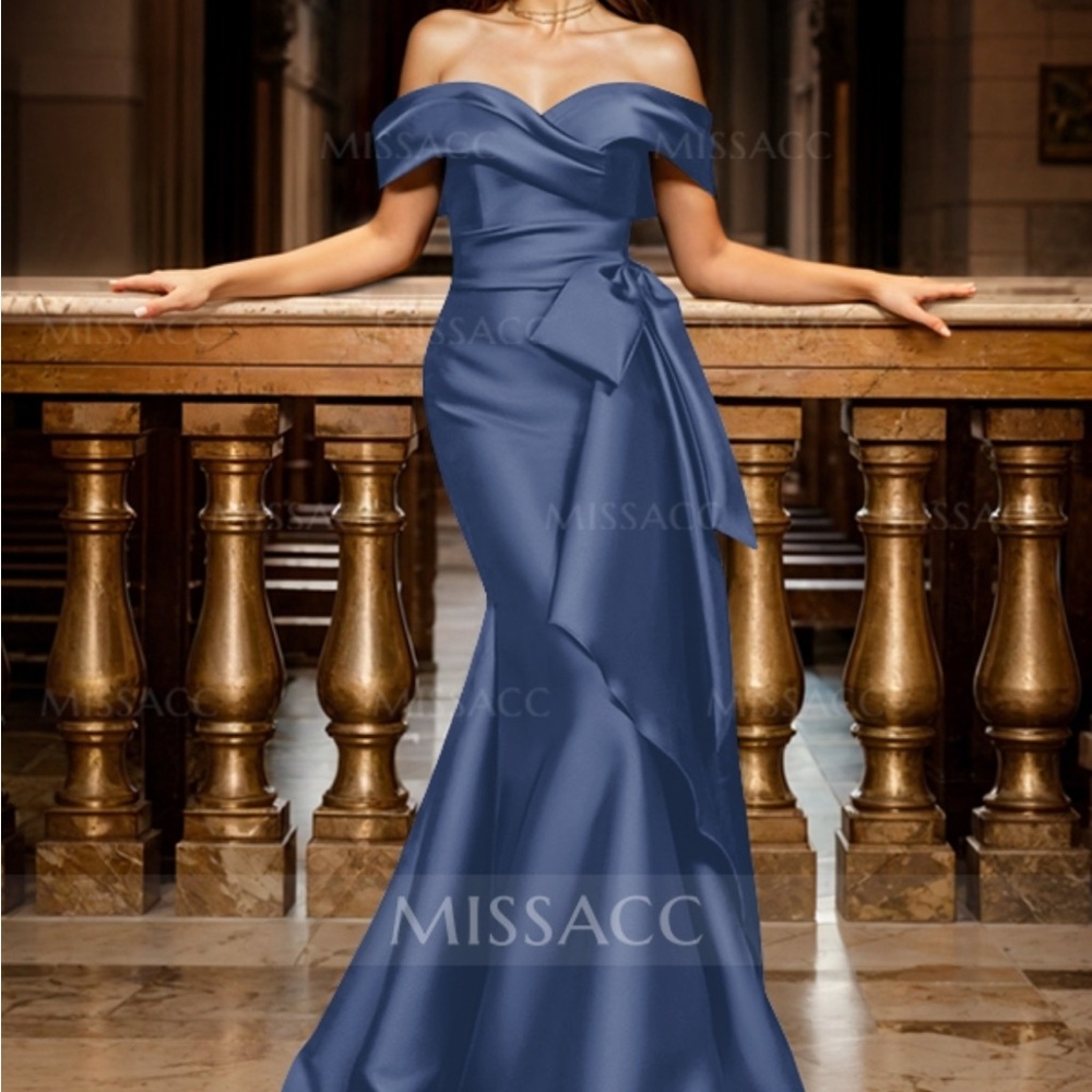 Elegant Off-Shoulder Blue Evening Gown never worn, didn’t fit